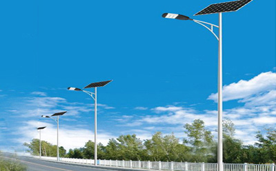 农村道路装岷县太阳能路灯选多大瓦数实测 农村道路装岷县太阳能路灯选多大瓦数实测